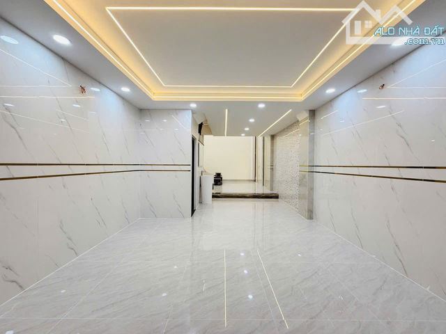 Nhà bán 5 tầng hẻm Phan Huy Ích, Gò vấp , Đường 8m , giá 7,2 tỷ