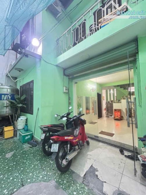 HẺM BA GÁC- NGANG KHỦNG GẦN 9.5M- CÓ DÒNG TIỀN 15TR/ THÁNG- NGUYỄN THỊ TẦN Q8