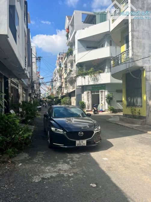 BÁN NHÀ Cấp 4 KHU PHÂN LÔ ĐẸP ĐƯỜNG 8M, GẦN EMART PHAN VĂN TRỊ 4X15M giá 8.7 Tỷ
