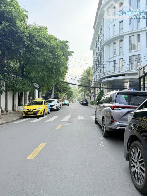 Đối diện cảng hàng không phường 2 Tân Bình, 5.5x11 - 4 tầng đúc - khu VIP - chỉ 8.5 tỷ.