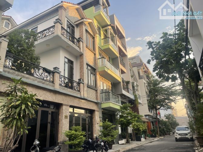 LÔ GÓC TÂN BÌNH - KHU CAO TẦNG -  NGANG 5.2M, 4 TẦNG, 84M², ĐƯỜNG 9M CÓ LỀ - GIÁ 9 TỶ