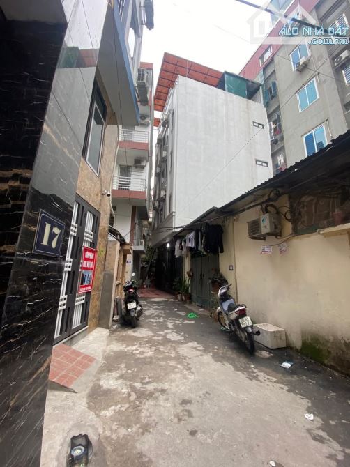 Tòa CCMN Ngõ 322 Mỹ Đình.  60m². 7 tầng MT 4m.  Thang Máy.  13 phòng khép kín.  Chỉ 13,5 t