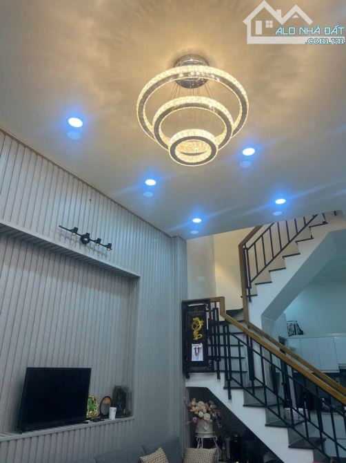Chính Chủ - Đã Hoàn Công - DT(4M x 10M)3Tầng Đúc Với 5PN - 3WC - Lê Văn Sỹ  - Phú Nhuận - 1