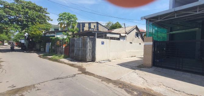 Lô Góc 02 Mặt tiền Hoàng Xuân Hãn, Phường Thuận Lộc thông ra Đào Duy Anh và Tăng Bạt Hổ ng - 1