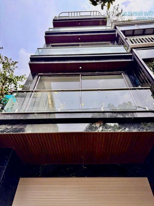 Bán nhà đẹp Bồ Đề- Long Biên DT 62M2, 5 Tầng, Gara, Thang máy, Ô tô thông, Full nội thất, - 1