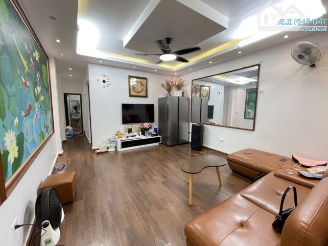 BÁN NHÀ DÂN XÂY ĐÔNG DƯ- GIA LÂM 87M 4 TẦNG Ô TÔ TRÁNH - 1