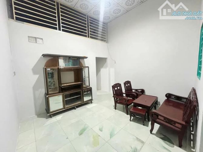 Cần bán nhà Hóc Môn 5m x 18m giá chỉ 890 triệu - 1