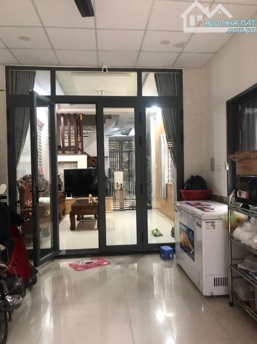 KHU VIP GÒ VẤP - HXT - 4X16M - 4PN - 5WC - 8.6 TỶ - 1