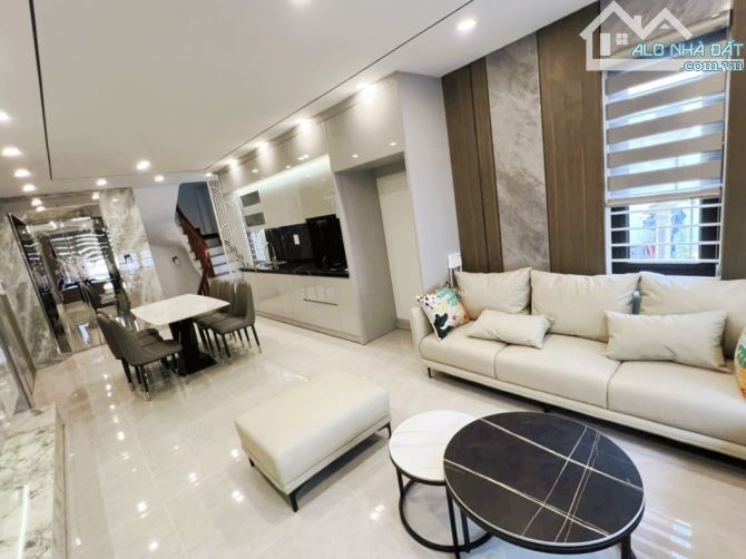 BÁN NHÀ 7 TẦNG THẠCH BÀN, LONG BIÊN – LÔ GÓC, THANG MÁY, GARA Ô TÔ–FULL NỘI THẤT CAO CẤP - 1