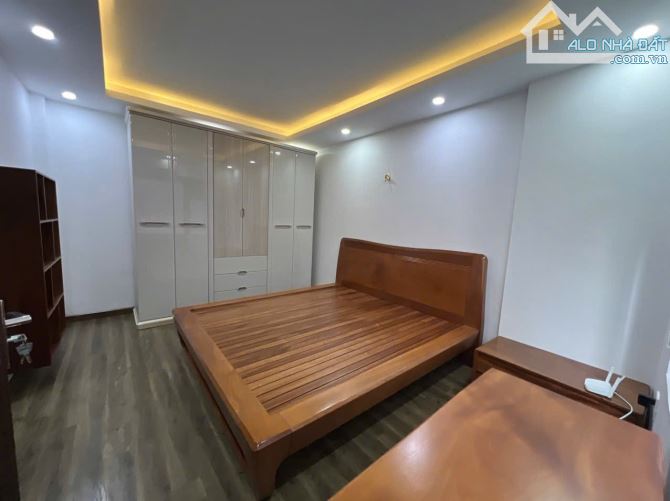 Bán nhà mặt phố Đông Các, Đống Đa 45m, 5 tầng, mt 5.8m. Giá: 33.9 tỷ - 1