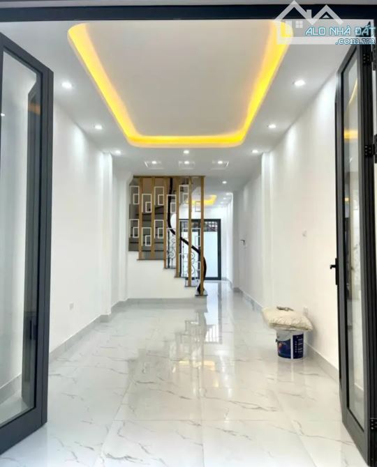 BÁN GẤP NHÀ ĐẸP TẠI TỪ LIÊM DT 35 M2 ,4 TẦNG GẦN CÁC TRƯỜNG ĐẠI HỌC GIÁ 4,3TY - 1