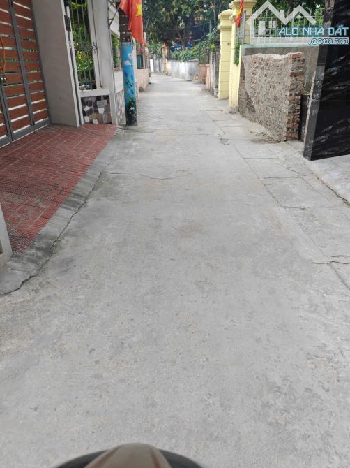 Bán đất Liên Mạc, 37m2, mặt tiền 3,5m, phân lô, ô tô,  nhỉnh 3tỷ. - 1