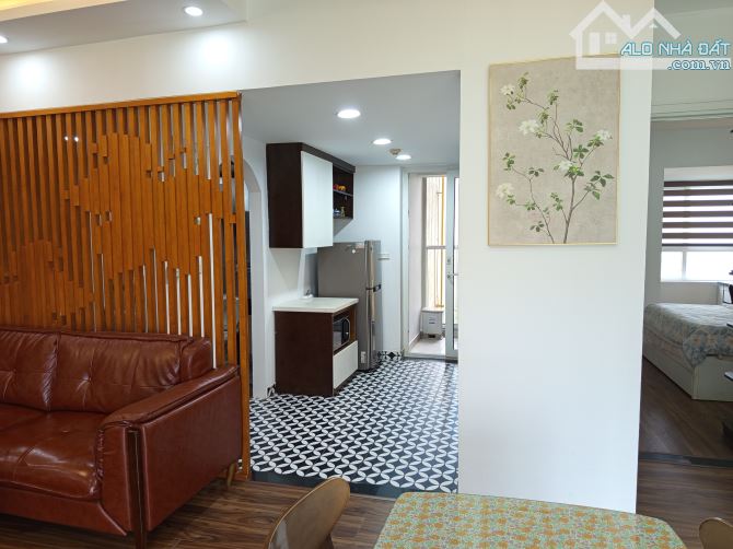 Bán căn hộ chung cư hai ngủ rừng cọ Ecopark  góc vip 83 mét vuông mát rượi đồ mới sang xịn - 1