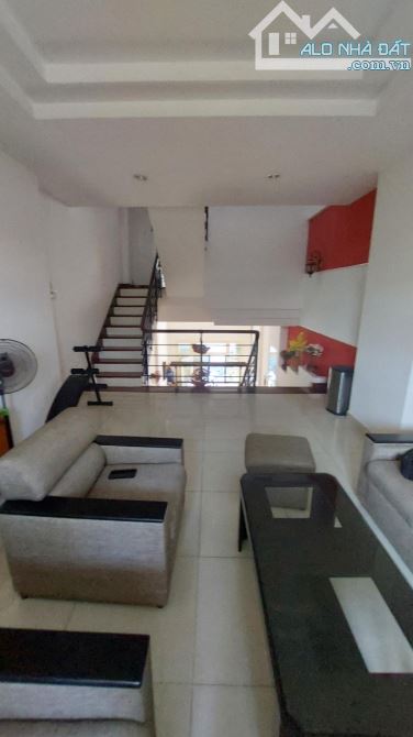 89m2, 4 tầng, chủ cần bán gấp, Phạm Văn Đồng, P3, Gò Vấp, Chỉ nhỉnh 7T còn TL - 1
