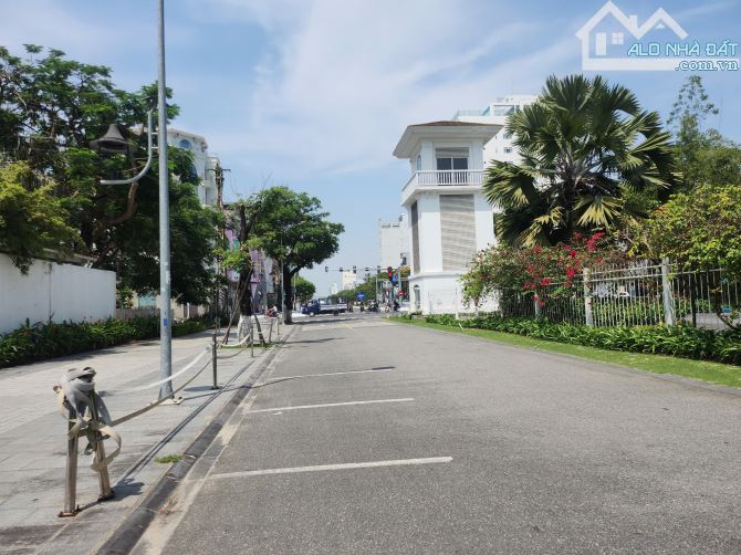 LƯU QUANG THUẬN – 3 TẦNG KIÊN CỐ LỰC LƯỠNG – VÀI BƯỚC RA BIỂN MỸ KHÊ – DÒNG TIỀN ỔN ĐỊNH - 1