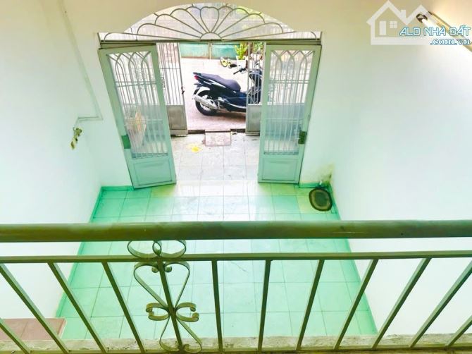 Nhà 1,5 tầng đường HIỆP THÀNH 13, phường HIỆP THÀNH, Q12, dt 45,4m2 (4mx12m).  3,69Tỷ - 1