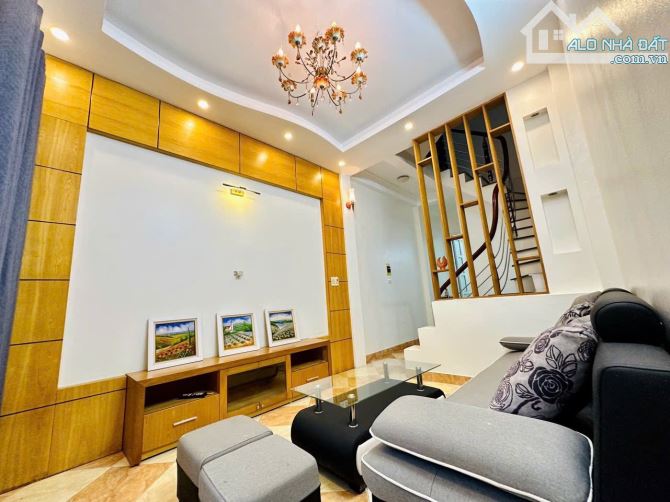 CHỦ BÁN GẤP NHÀ CẦU AM - 34M2 GIÁ CHỈ HƠN 7 TỶ - 1