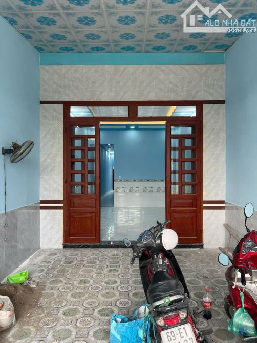 Bán nhà 200m2 MẶT TIỀN vừa ở vừa kinh doanh,giá cực rẻ-chưa bằng giá đất trong hẻm - 1