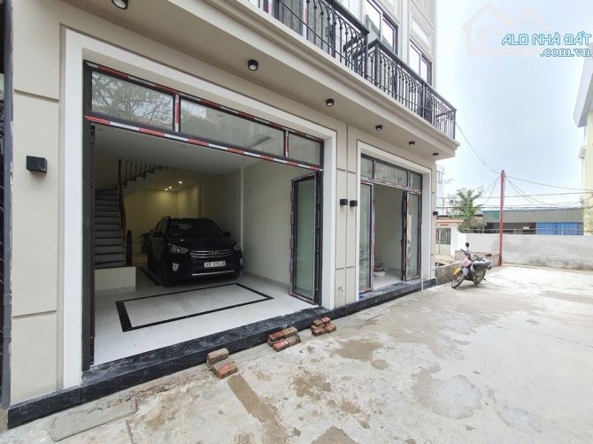 Bắc Hồng _Đông Anh Hn Nhà 3 tầng mới kính coong ,thiết kế hiện đại  Ô tô vào nhà - 13