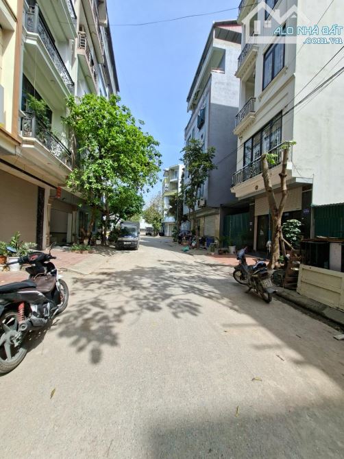 BÁN ĐẤT KHU C YÊN NGHĨA 50M KO LỖI, CẠNH TRUÒNG HỌC - 2