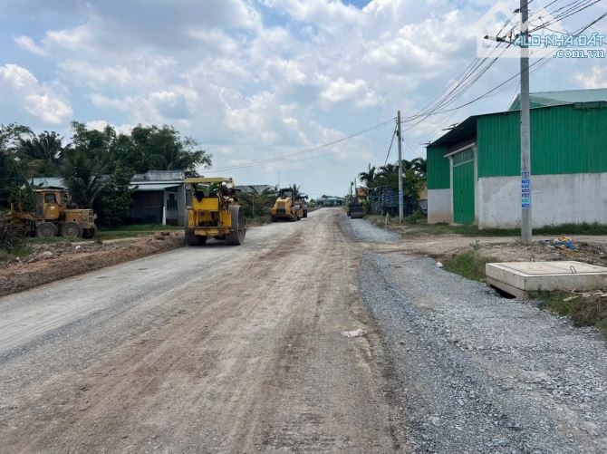 cần bán gấp lô đất mặt tiền số 2 Bình Lợi đang lên nhựa 12m diện tích : 7 x 39 thổ 100% sổ - 2