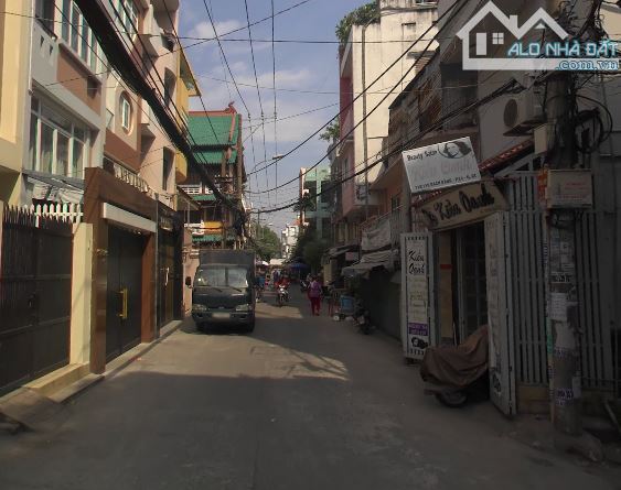 Bán nhà gần NGã Tư Hàng Xanh - Bạch Đằng - 88m2 - 4.3x20.5 - Tiện xây mới- gần CV - Sổ Mới - 2