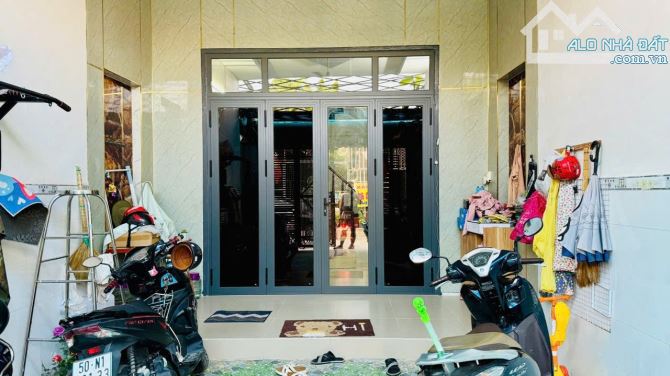 Nhà phố gần Vincom 550 p. Tân Đông Hiệp Tp Dĩ An - 2