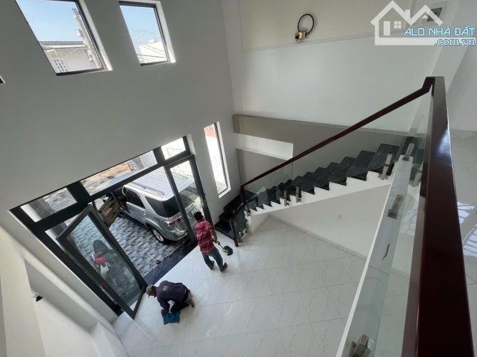 NHÀ TRỆT LỬNG XÂY MỚI 100% GÓC 2 MẶT TIỀN HẺM 65 LÊ HỒNG PHONG - P. TRÀ NÓC - 2