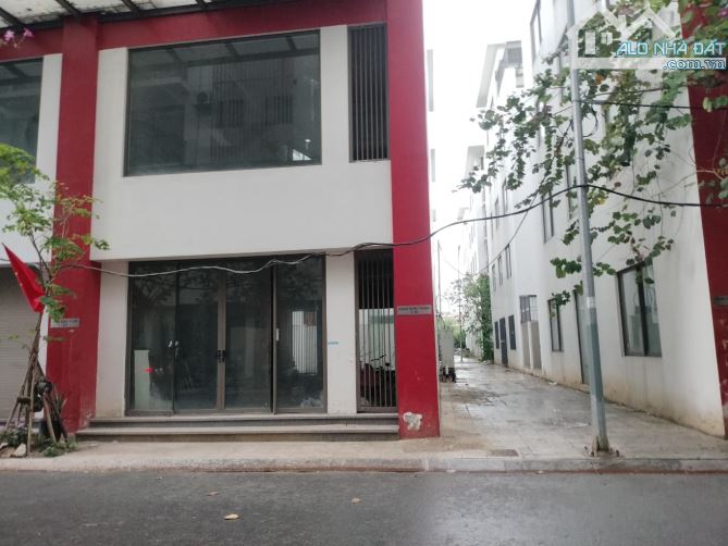 CHÍNH CHỦ GỬI BÁN BIỆT THỰ LIỀN KỀ KHAI SƠN, LÔ GÓC, THUẬN LỢI KINH DOANH, Ở ĐẲNG CẤP - 2