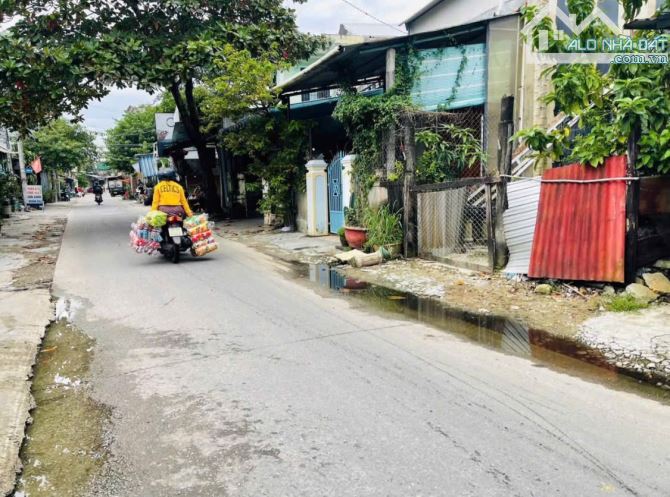 Lô Góc 02 Mặt tiền Hoàng Xuân Hãn, Phường Thuận Lộc thông ra Đào Duy Anh và Tăng Bạt Hổ ng - 2