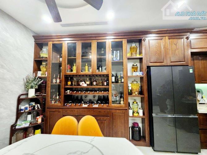 CƠ HỘI ĐẦU TƯ  AN CƯ LÝ TƯỞNG TẠI KĐT Geleximco LIỀN KỀ 120M2 4 TẦNG 26 TỶ VỊ TRÍ SÊU ĐẸP - 2
