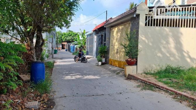 BÁN LÔ ĐẤT 110M GẦN CẦU PHÚ LONG GIÁP RANH QUẬN 12 GIÁ CHỈ 3.1 TỶ SỔ RIÊNG - 2