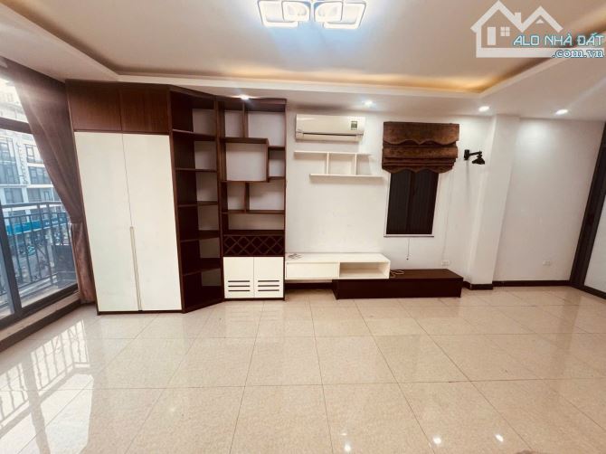 BÁN MẶT PHỐ NGHI TÀM TÂY HỒ LÔ GÓC KINH DOANH ĐỈNH 7 TẦNG THANG MÁY CHỈ 18.9TỶ