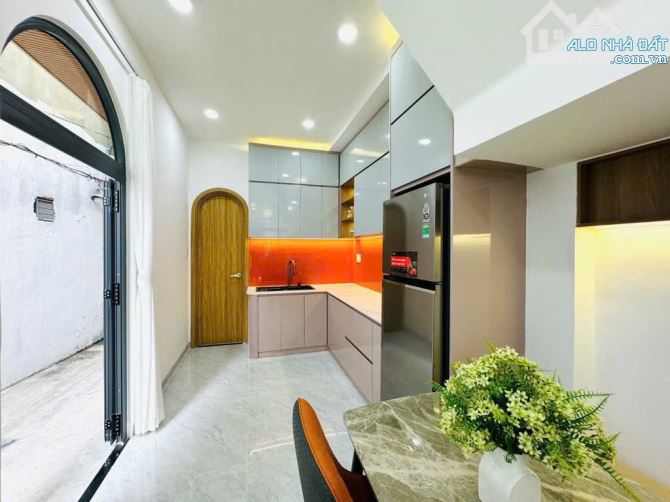 Bán Gấp Bán Gấp Nhà mới có nội thất cạnh Bùi Đình Tuý 3tầng hơn 90m2 4tỷ8 cần bay sớm - 2