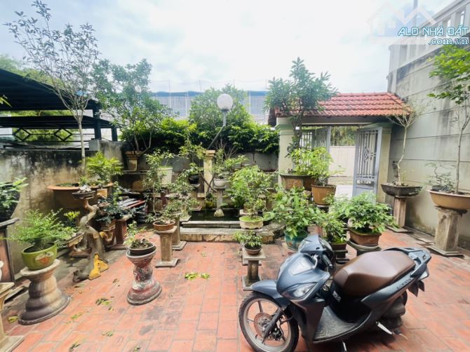 Bán nhà nguyễn gia Bông Ngọc Thụy - Long Biên 177m2 xây 2 tầng , đường 3 ô tô tránh - 2