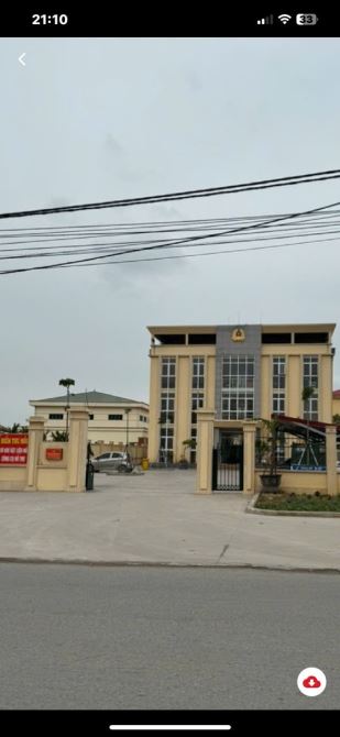 Cần bán đất rẻ đấu giá , hiền Ninh sóc sơn HN Dt 187 m2 , MT 14 m . — Cách trường cấp 1 cấ - 2