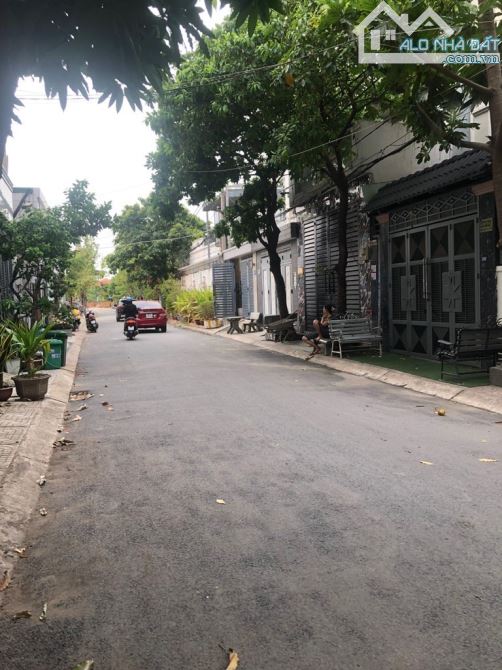 KHU VIP GÒ VẤP - HXT - 4X16M - 4PN - 5WC - 8.6 TỶ - 2