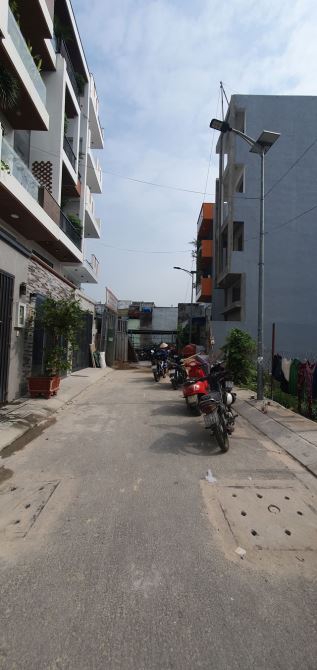 Chủ xây tâm huyết bán gấp 6 tầng hẻm Phan Huy Ích , Gò Vấp, giá 8,2 tỷ - 2