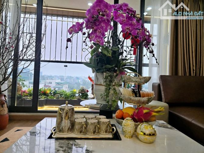 Sốc 29.5 tỷ, 8 tầng CCMN Kim Giang, dòng 1.5 tỷ/năm, oto vào, kdoanh, xịn xò, sổ 120m2