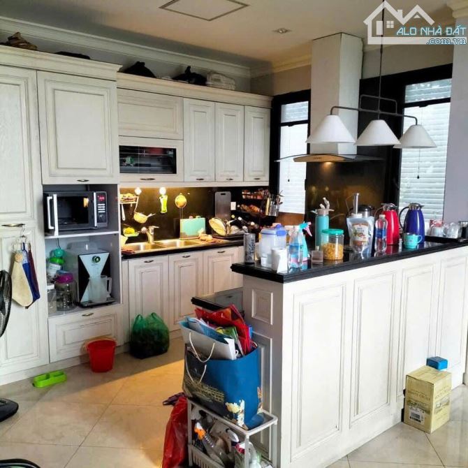 Bán nhà mặt Âu Cơ-Phường Nhật Tân- Tây Hồ- Hà Nội 388m2x6T, View trực tiếp thung lũng hoa - 2