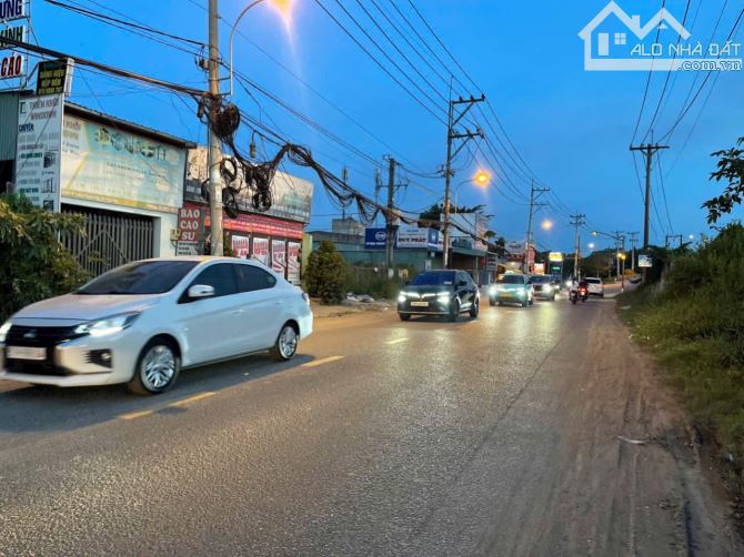Nhà 1 Trệt 1 Lầu Mặt Tiền Nguyễn Xiển P. Long Thạnh Mỹ, DT 260m2 Ngang 8,3m - 2