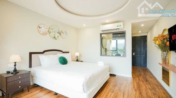 Bán khách sạn 6 tầng Phú Mỹ Hưng. Gồm 32 phòng, HĐT 300tr/tháng Giá 135 tỷ - 2