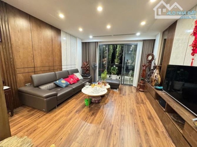 Kim Đồng - Hoàng Mai 60/70T1 x 8 tầng, mặt tiền 4.3m, giá 32 tỷ thương lượng - 2