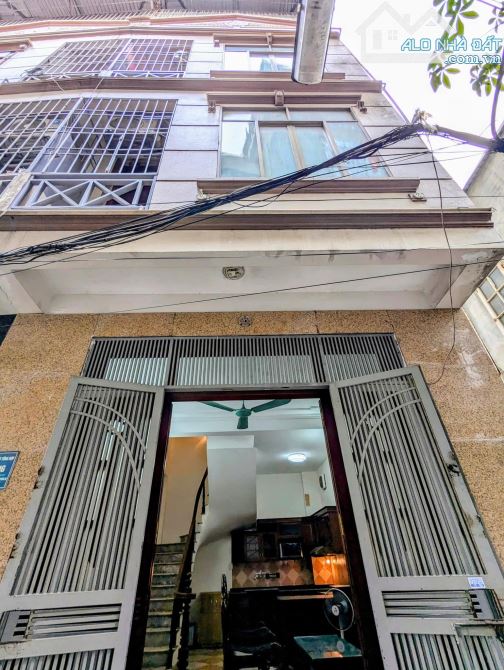 Chỉ 6.8 TỶ-Nhà Bùi Xương Trạch-30m2, Lô góc 2 thoáng-100m ô tô tránh. - 2