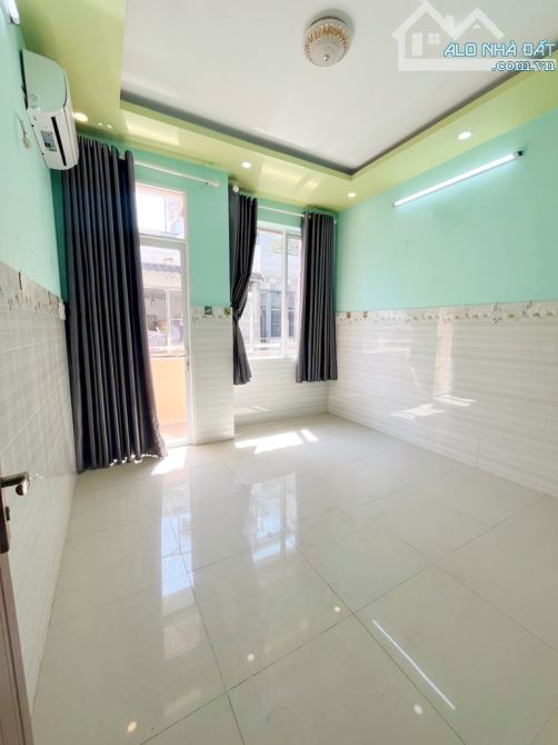 Nhà 4 tầng đẹp, HXH thông, Thái Phiên - Q11, SHR, 6.5 tỷ – gần chợ, trường học - 2