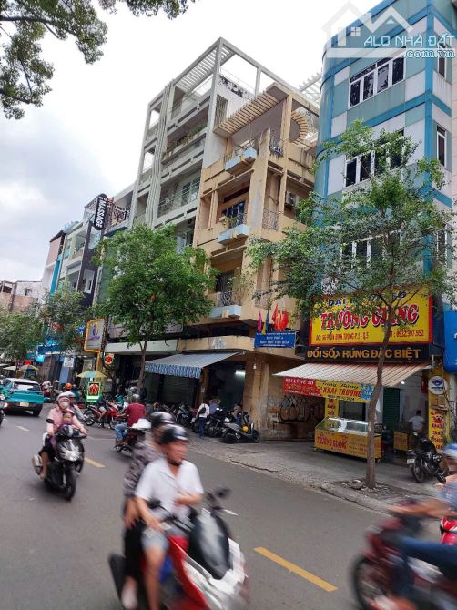 Cần bán gấp nhà Góc 2MT Trần Bình Trọng, 5 tầng 12 phòng, hạ 10 tỷ còn 36 tỷ thương lượng - 2