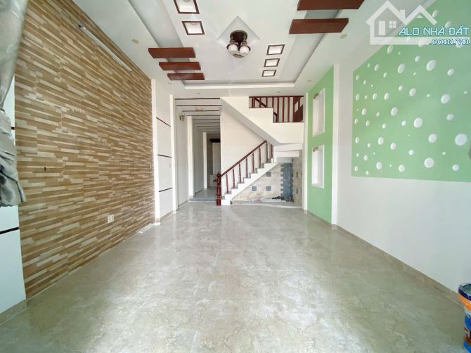 Bán nhà view trực diện biển 67.5m2 1 trệt 2 lầu 5.2 tỷ mặt tiền đường Nguyễn Văn Linh - 2