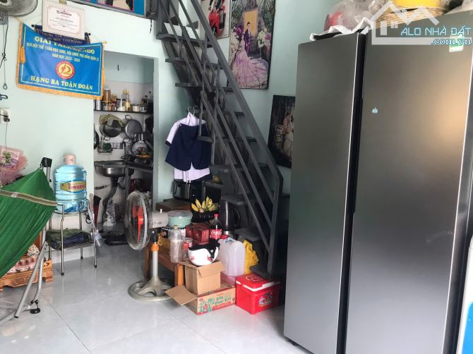 3312 – Bán nhà hẻm tải Tân Thới Hiệp 29 Q12, 29m2 ngang 4.1m sổ hồng riêng, CHỈ 2.1 tỷ TL - 2
