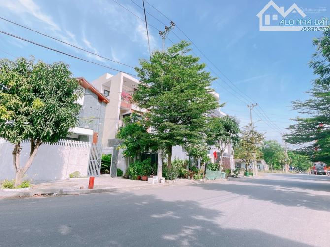 Cấp báo hàng hiếm! Bán nhanh nhà 3 tầng đường 10,5m KĐT NAM VIỆT Á - Nghiêm Xuân Yêm - 3