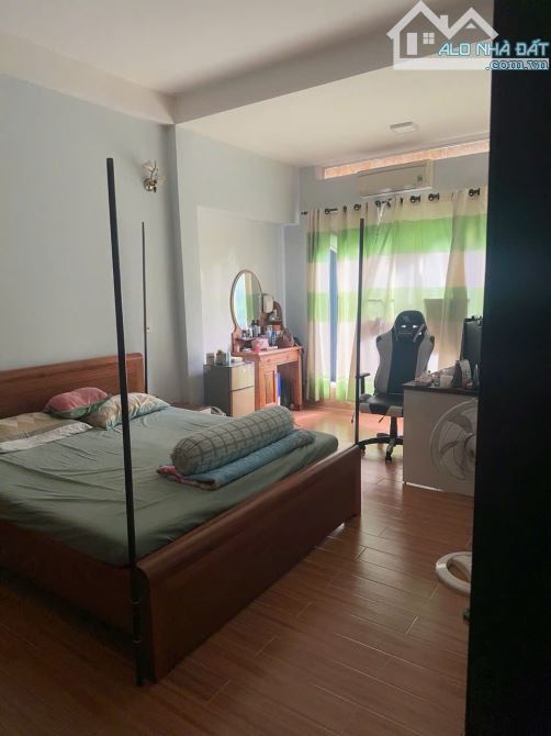 Bán nhà MT Võ Nguyên Giáp đối diện Furama  7x20m 3 tầng 3pn khu sầm uất đông khách du lịch - 3
